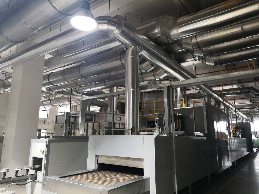 噴涂線車間制作工程，噴涂烤漆線廢氣管道收集系統，噴涂環保設備
